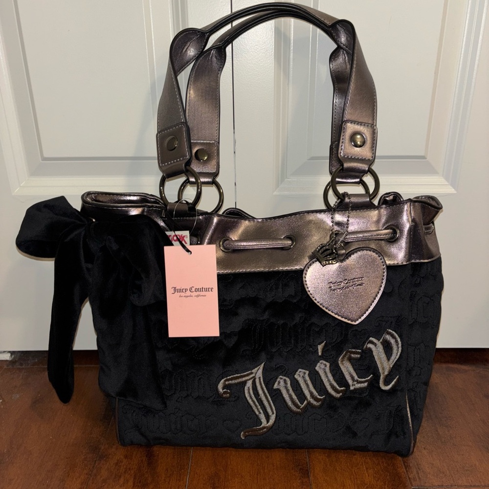 Juicy Couture Black Daydreamer Tote Bag
